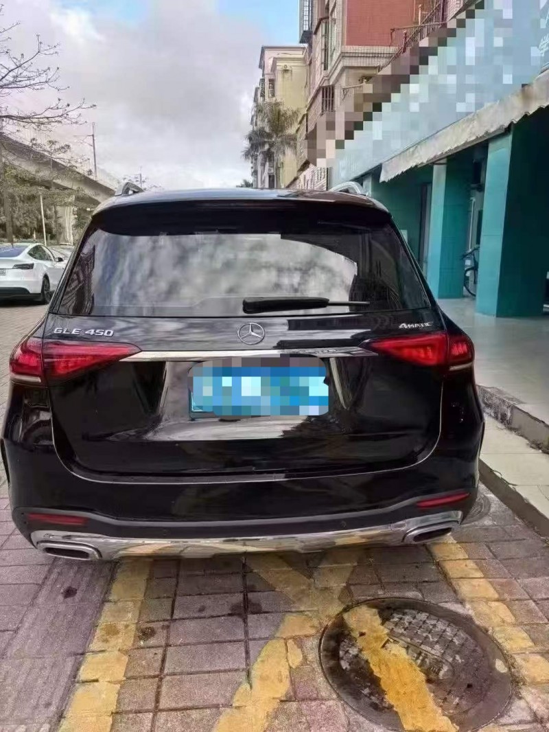 广州21年奔驰GLE9