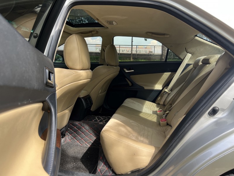 東莞14年豐田銳志5