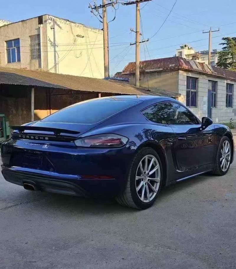 青島21年保時捷7188