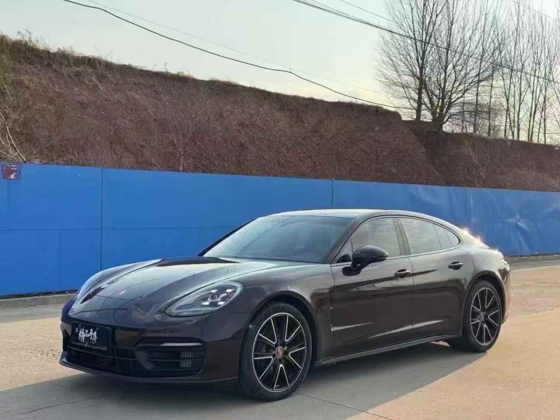 濟寧23年保時捷帕拉梅拉2