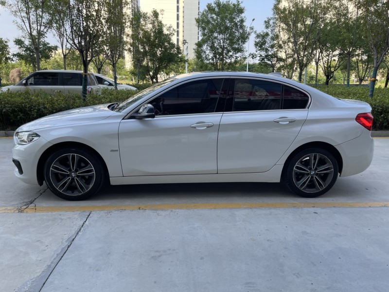 濟寧18年寶馬1系8