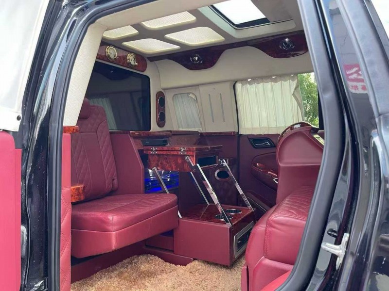 济南17年GMC商务之星5