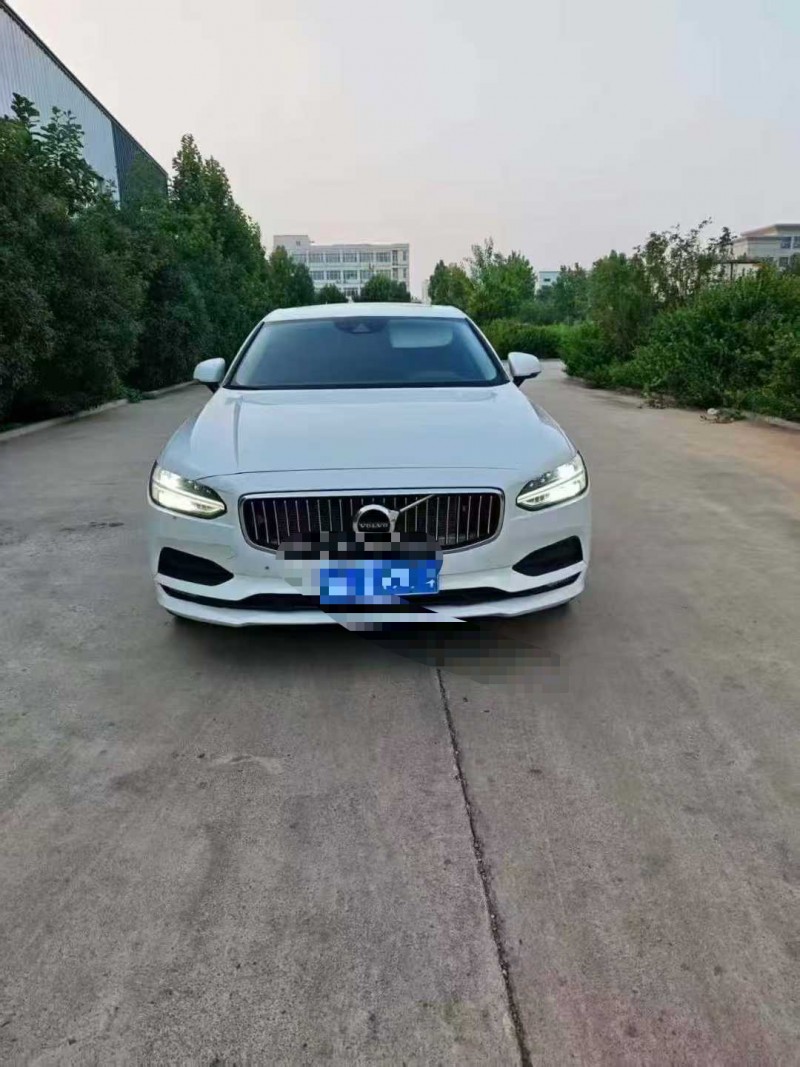 濟寧18年沃爾沃S901