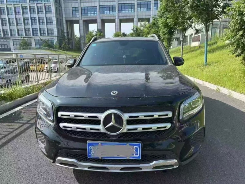 济宁22年奔驰GLB1