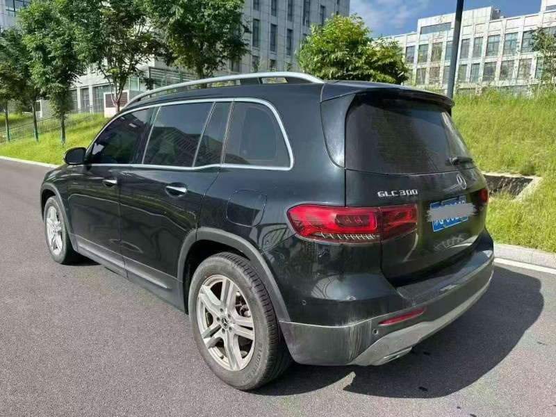 济宁22年奔驰GLB8