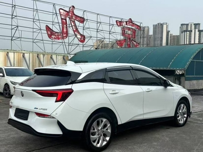 东莞23年别克微蓝4