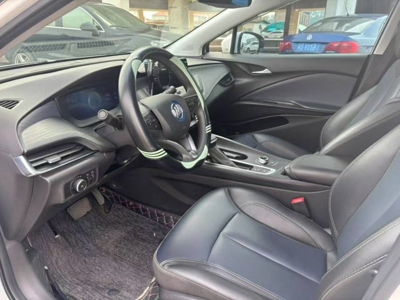 东莞23年别克微蓝7