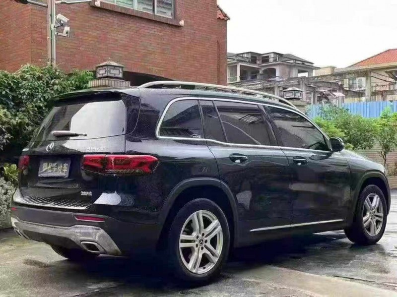 汕头23年奔驰GLB8