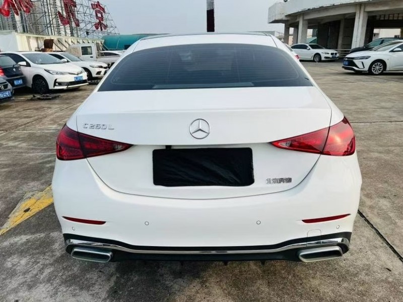 东莞24年奔驰C8