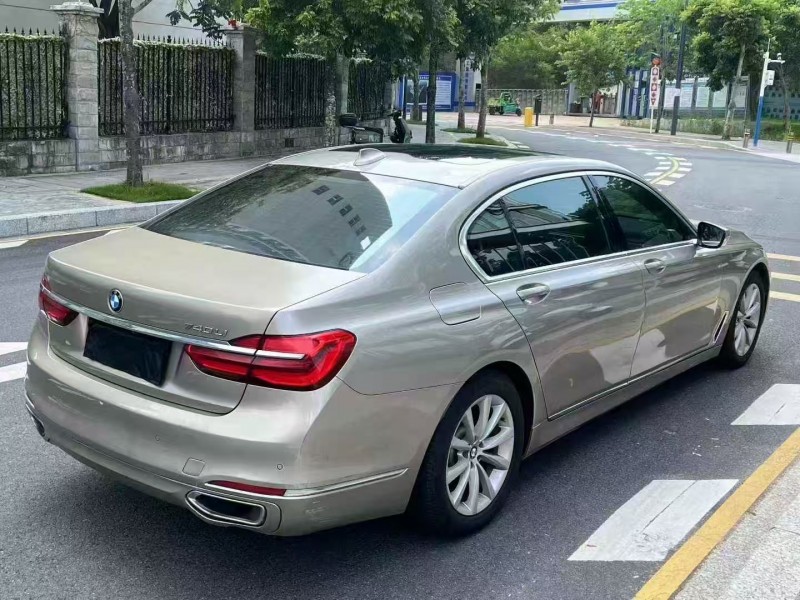 廣州16年寶馬7系8