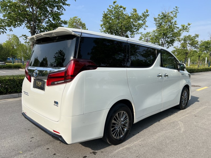 鹽城21年豐田埃爾法9