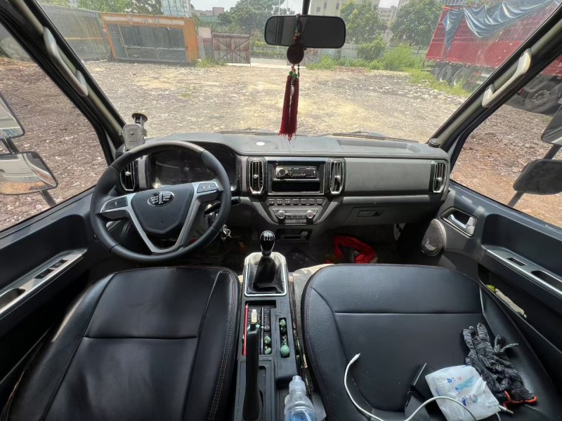 東莞23年解放解放卡車7