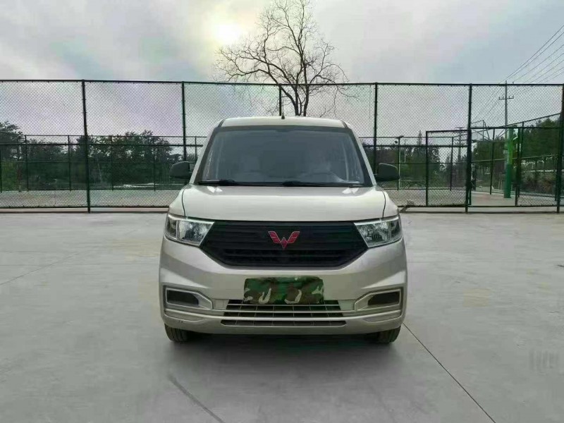 徐州21年五菱汽車宏光1