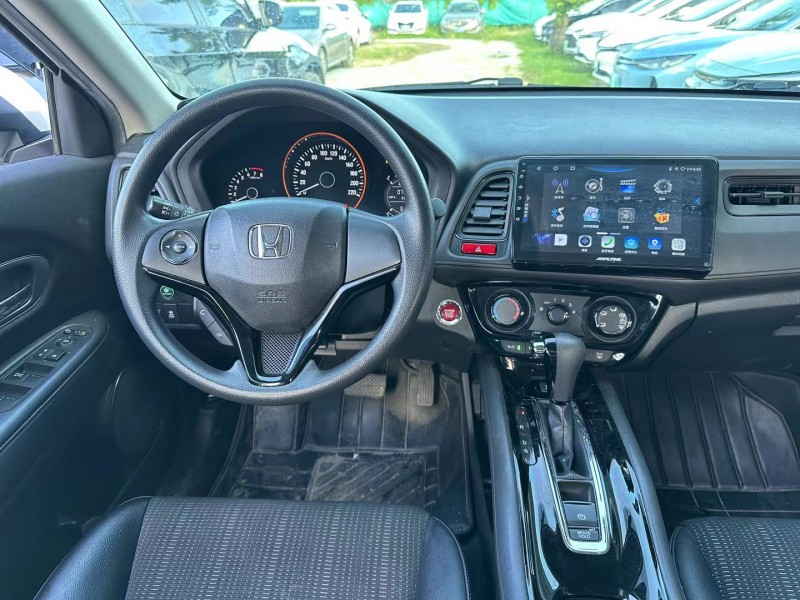 汕头18年本田缤智4