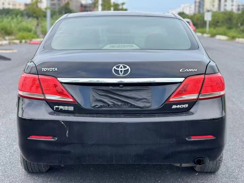 汕頭11年豐田凱美瑞9