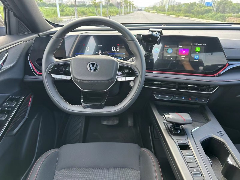 汕头24年长安汽车欧尚4