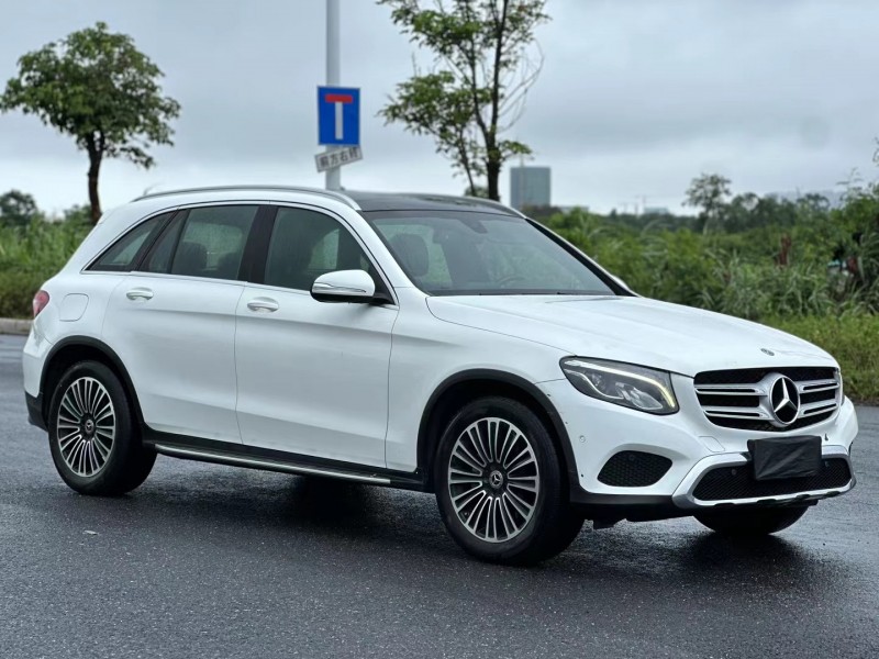 汕头19年奔驰GLC2