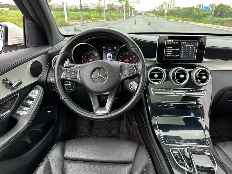 汕头19年奔驰GLC4