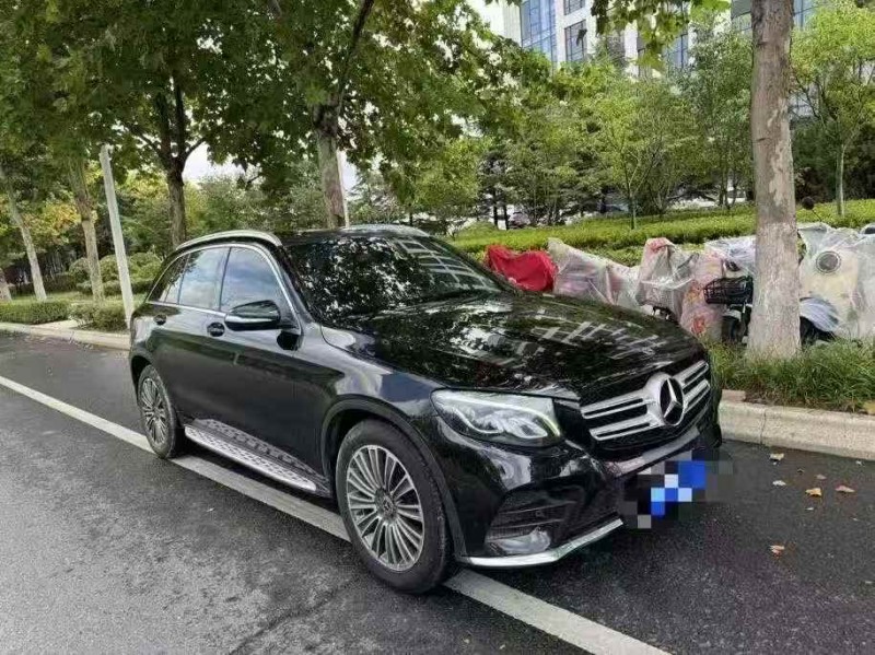 济宁17年奔驰GLC2