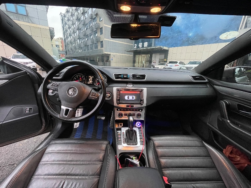 深圳14年大眾CC7