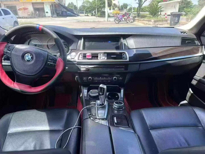 吉安15年宝马5系4