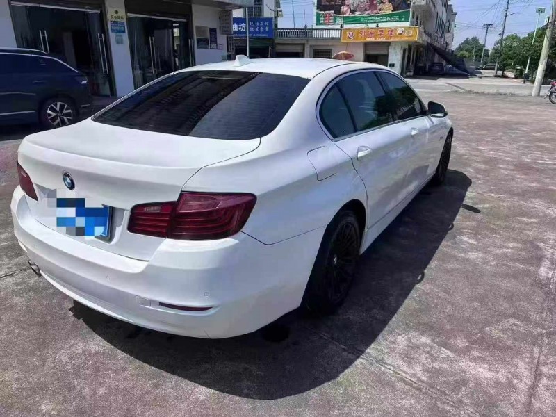 吉安15年宝马5系8
