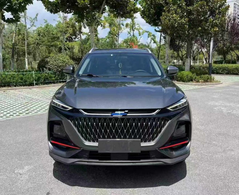 淮安23年長安汽車歐尚1