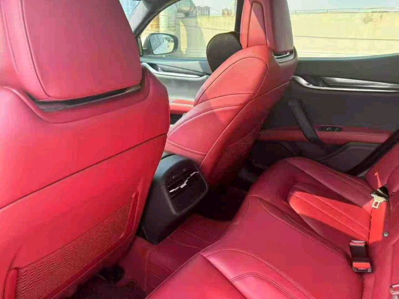 徐州23年瑪莎拉蒂Ghibli8