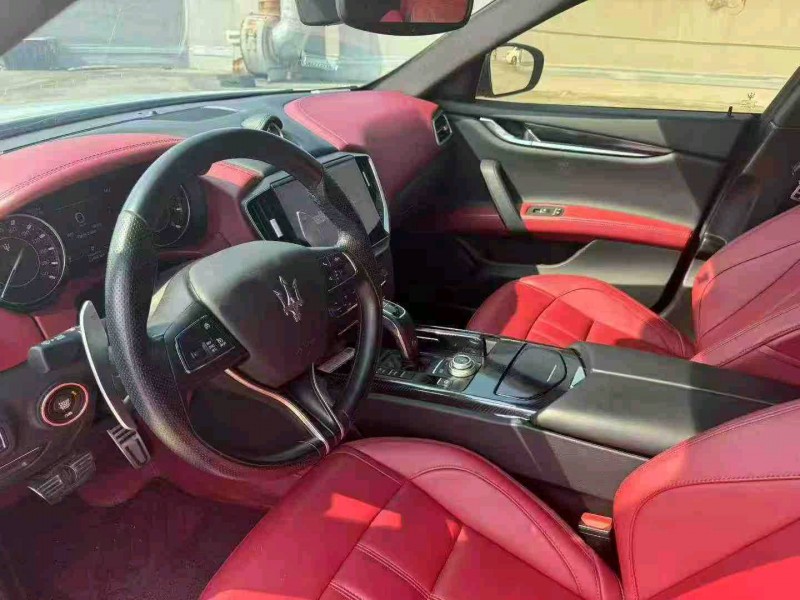 徐州23年瑪莎拉蒂Ghibli9