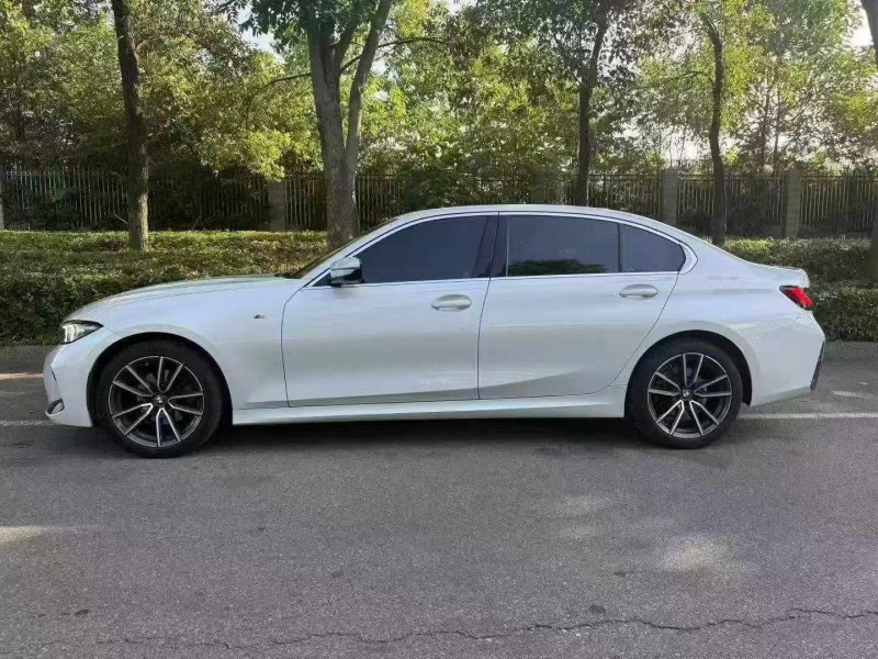 邵阳23年宝马3系7