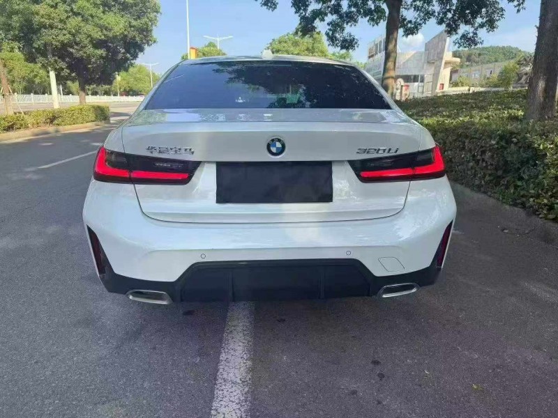 邵阳23年宝马3系9