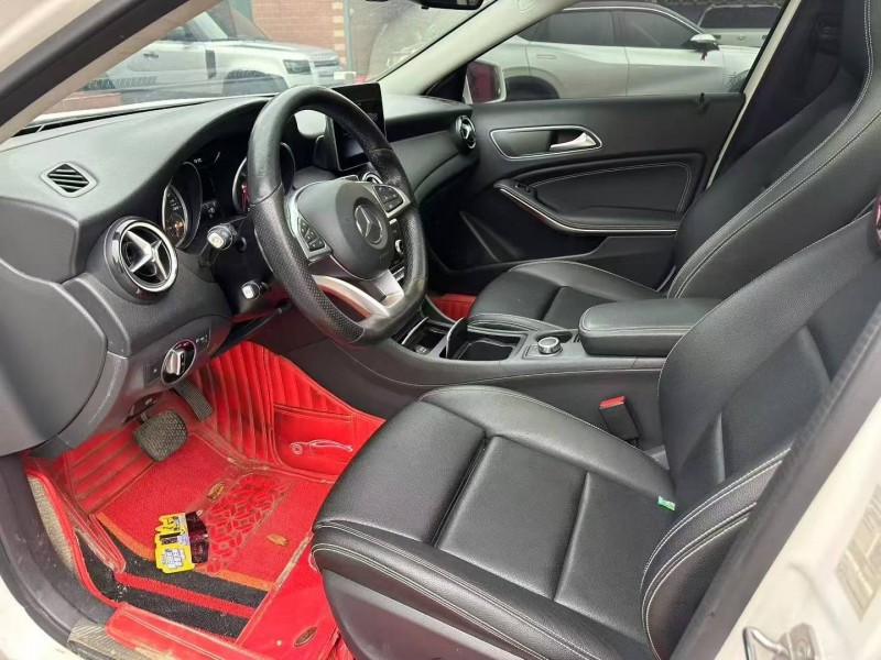 淄博19年奔驰GLA4