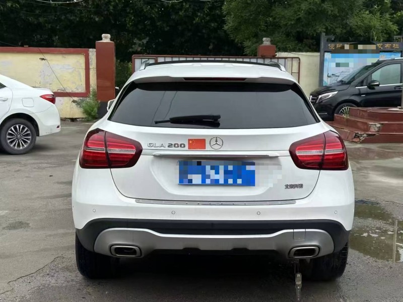 淄博19年奔驰GLA9