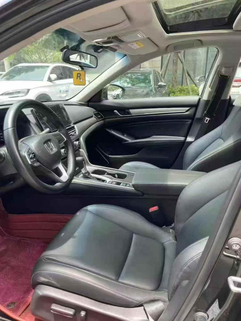 佛山23年本田雅阁5