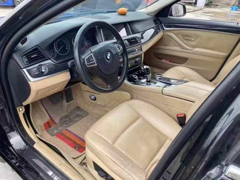 深圳11年寶馬5系5