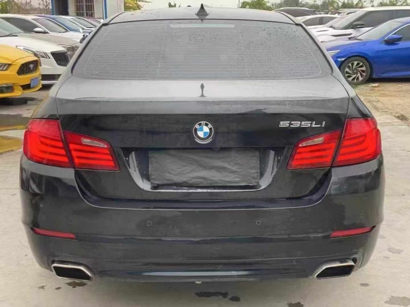 深圳11年寶馬5系9