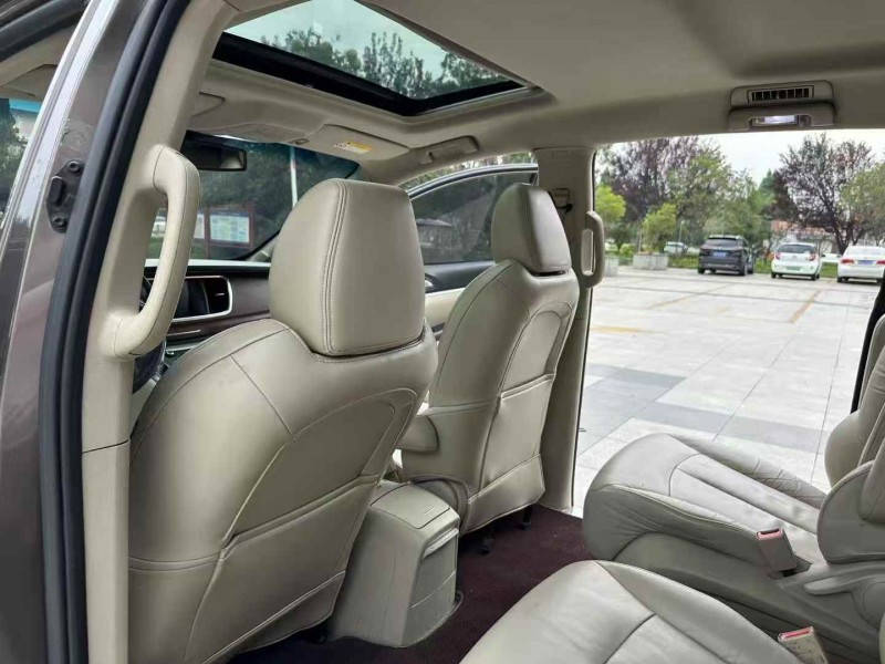 枣庄17年别克GL85