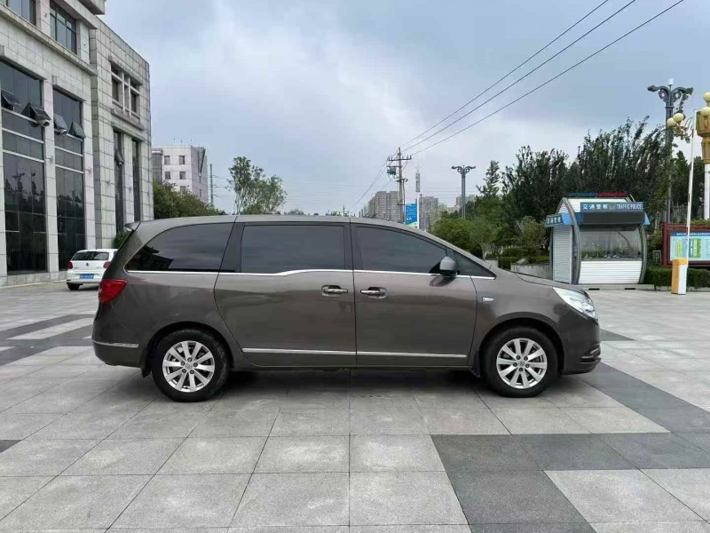 枣庄17年别克GL87