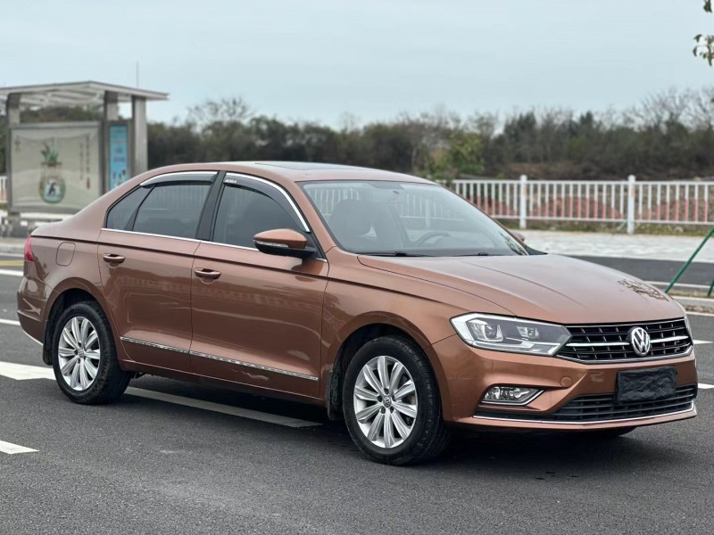 汕頭18年大眾寶來2