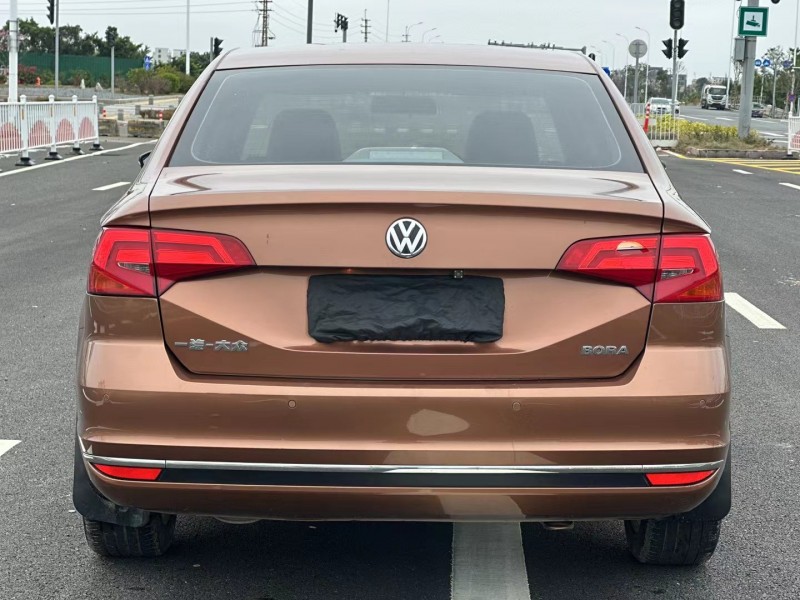 汕頭18年大眾寶來9