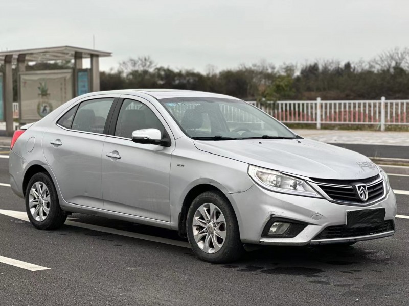 汕头16年宝骏6302