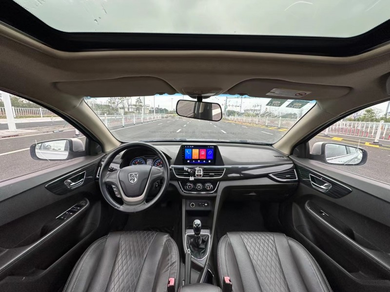 汕头16年宝骏6305