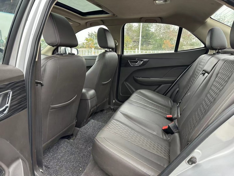 汕头16年宝骏6306