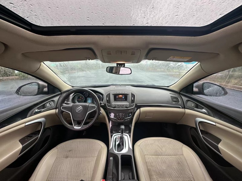 汕头14年别克君威5