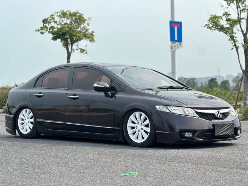 汕头09年本田思域2