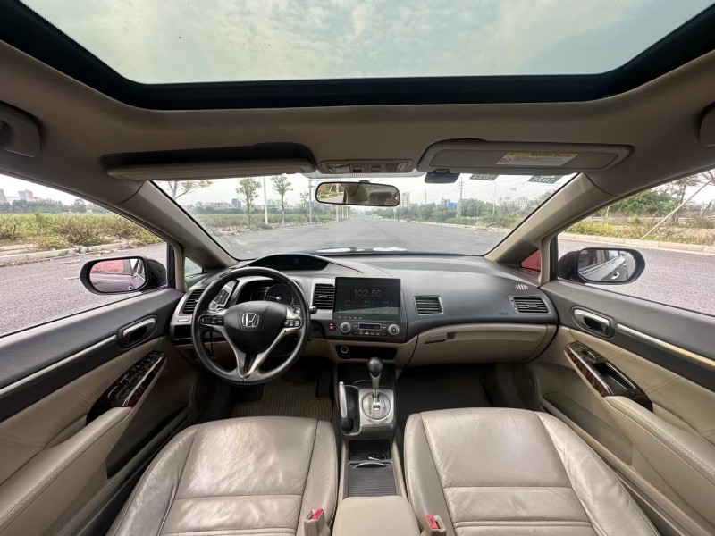 汕头09年本田思域5