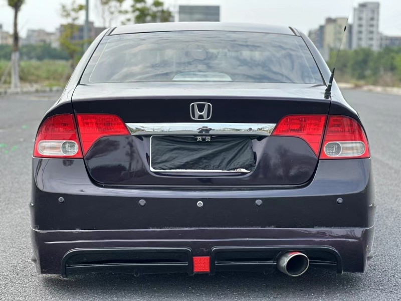 汕头09年本田思域9