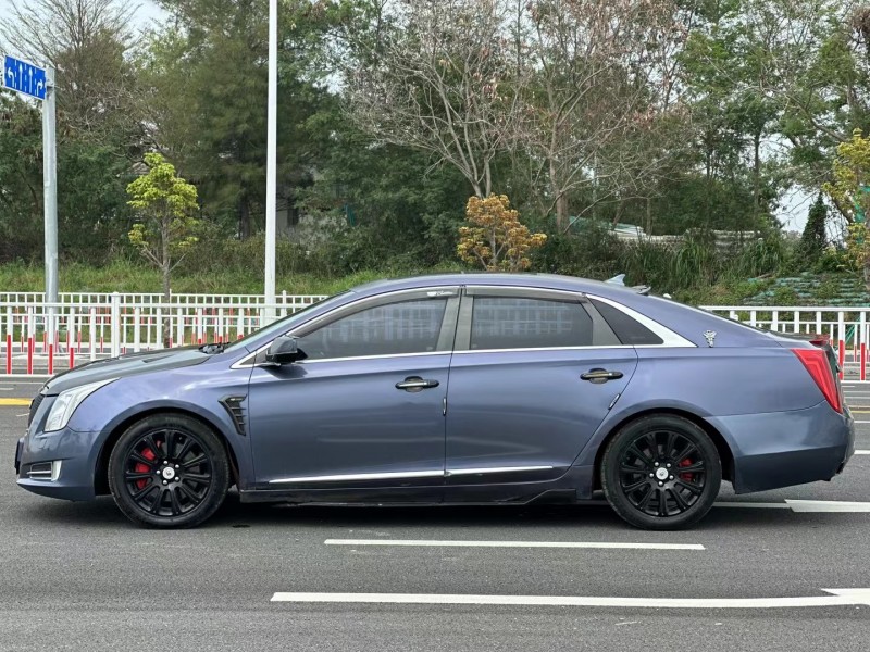 汕頭14年凱迪拉克XTS3