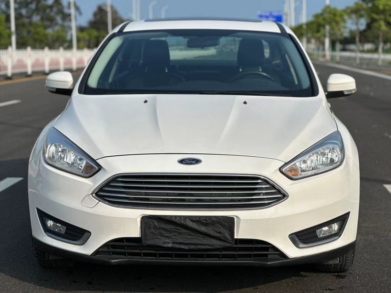 汕头16年福特福克斯1