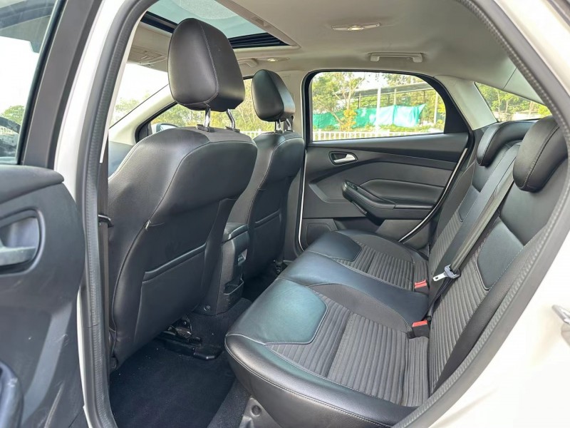 汕头16年福特福克斯6